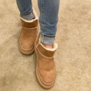 ugg melrose bootie